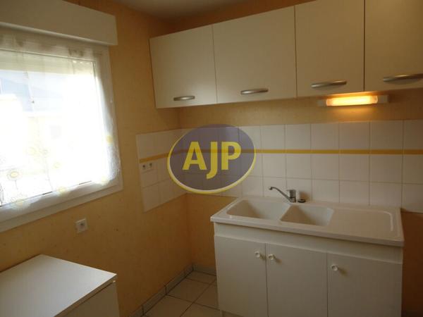 Location appartement Pontivy : 670 € - AJP Immobilier Pontivy