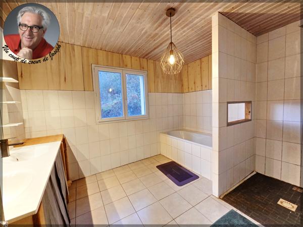 Vernoux-en-Vivarais (07240) Maison 133 m², trois chambres, terrain, garage, proche Vernoux-en-Vivarais