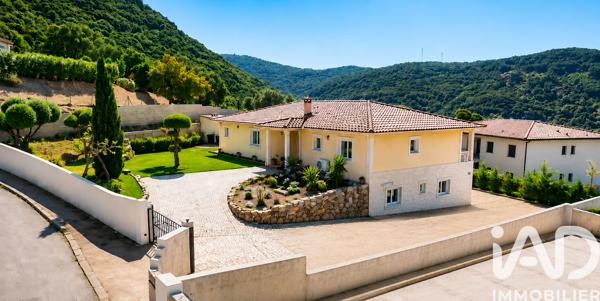 Maison à vendre 8 pièces 205 m² Viggianello