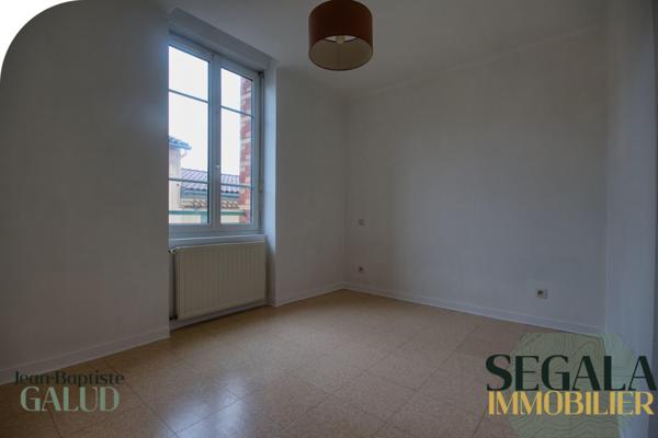 Carmaux (81400) Appartement 2 chambres au 1er dans le quartier de la piscine