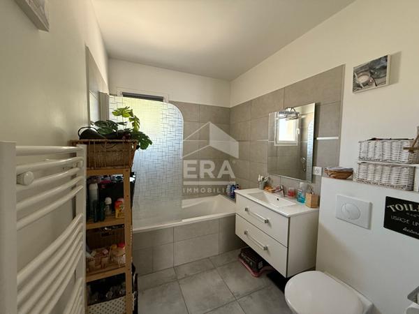 A VENDRE 13530 TRETS MAISON MITOYENNE TYPE 3 - 72M² JARDIN PRIVATIF + 1 PLACE STATIONNEMENT