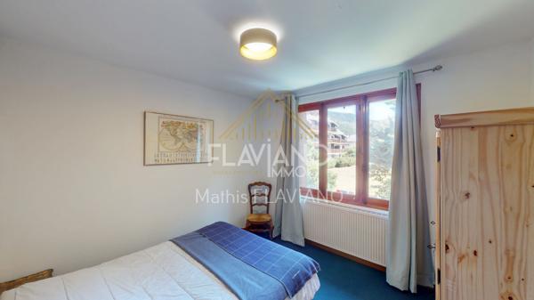 T5 - JARDIN - PARKING - BALCON Barcelonnette (04400)