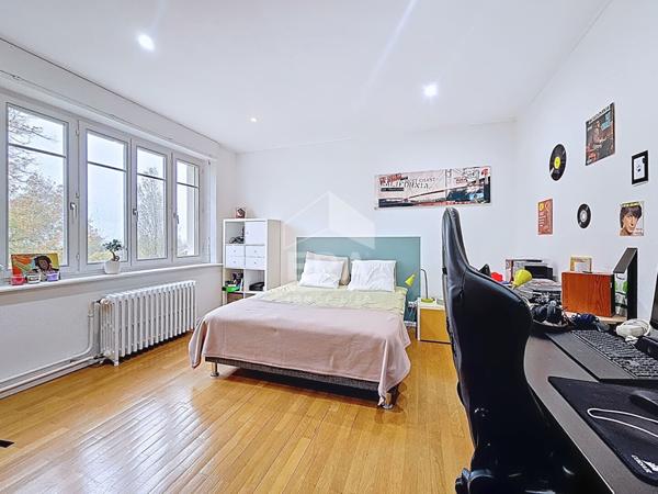 Maison Lexy 8 pièce(s) 176 m2