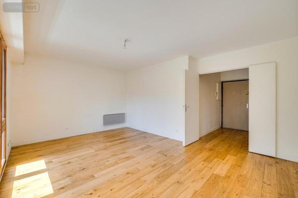 Appartement à vendre à Paris 15e arrondissement à Paris (75015), ref : 92010-1343