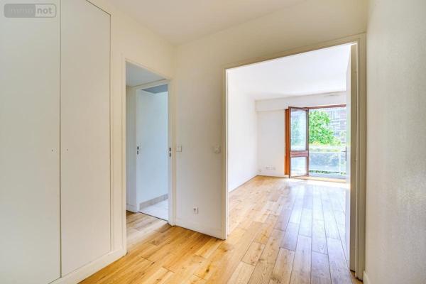 Appartement à vendre à Paris 15e arrondissement à Paris (75015), ref : 92010-1343