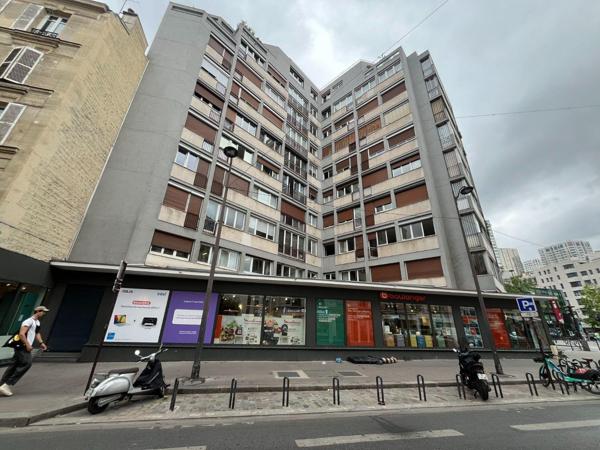 Autre type d'appartement à vendre à Paris 15e arrondissement à Paris (75015), ref : 75039101   
Beaugrenelle