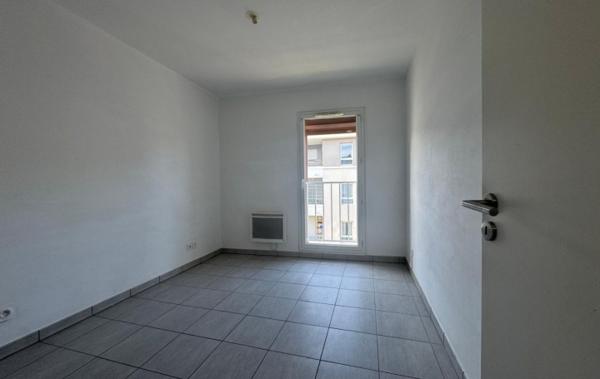 Vente Appartement P3 type3-terrasse-box- Marseille 9ème   