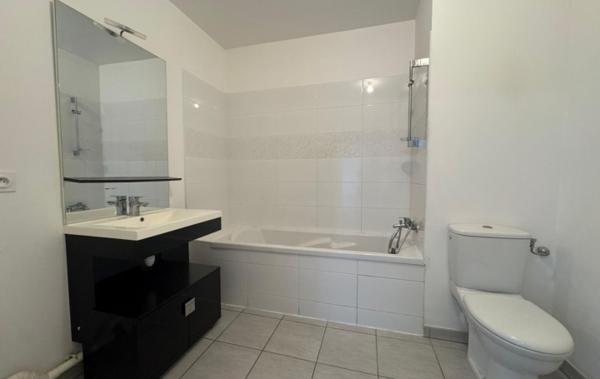 Vente Appartement P3 type3-terrasse-box- Marseille 9ème   