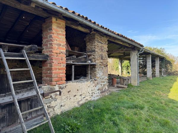 Maison - Grange - Hangars ouverts