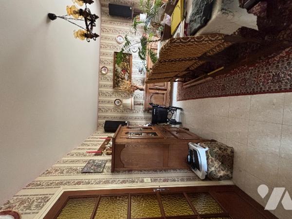 Maison proche du centre ville cinq pièces avec sous-sol et véranda, jardin