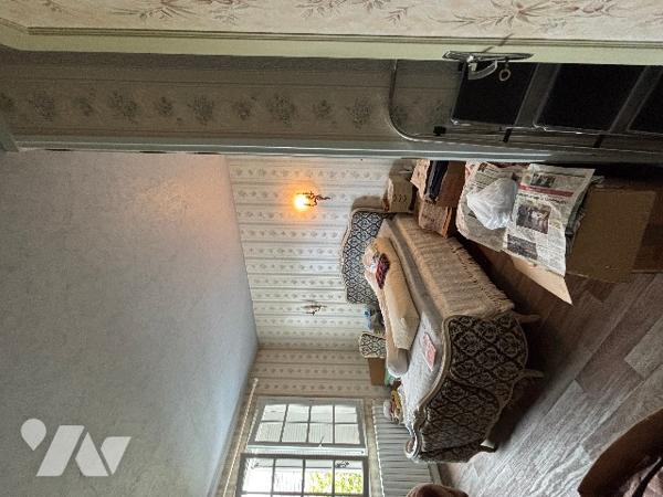 Maison proche du centre ville cinq pièces avec sous-sol et véranda, jardin