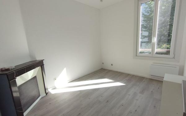 Appartement à louer    1 pièce •  Compiègne