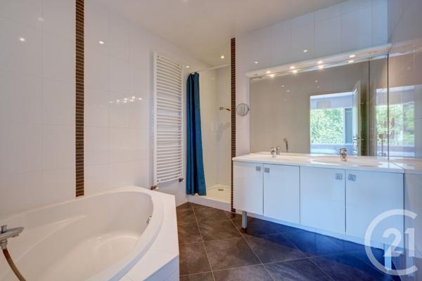 Maison à vendre  6 pièces - 145,14 m2 CHAMPAGNE AU MONT D OR - 69