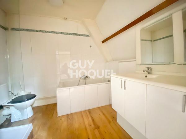 Maison de ville atypique Salies de Béarn