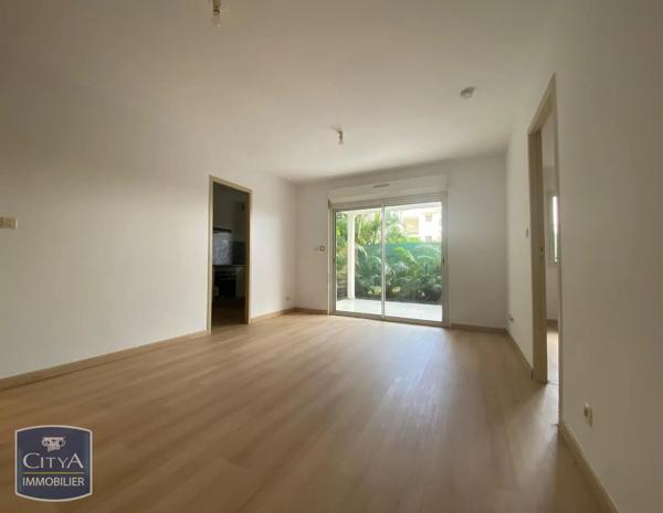 Appartement à louer 2 pièces 45.26m² Bras-Panon (97412)