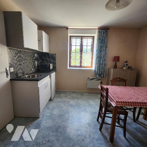 Maison avec studios  à LA FERTE BERNARD