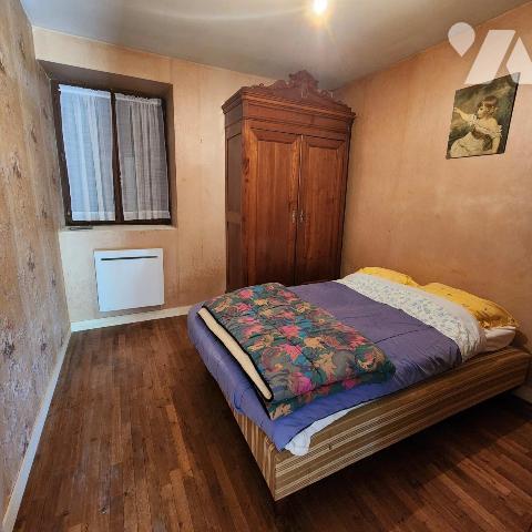 Maison avec studios  à LA FERTE BERNARD