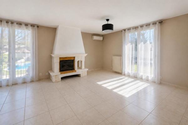 MAISON T6 TRÈS BIEN ENTRETENUE - LUMINEUSE