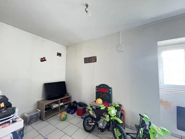 Vente                                                      Appartement
                        
                     3 pièces                      51 m2                     à Nevers