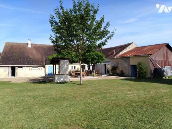 45700 VILLEMANDEUR - Longère 191m² 