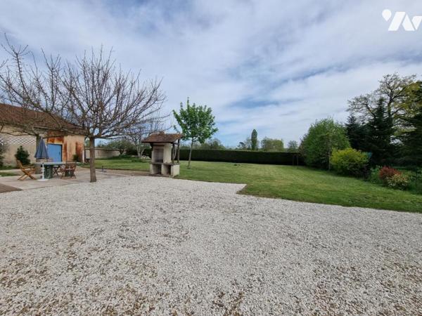 45700 VILLEMANDEUR - Longère 191m² 