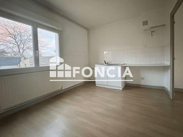 Location Maison 4 pièces 90.5 m² - 19 RUE JACQUES COPEAU Cholet 49300