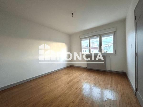 Location Maison 4 pièces 90.5 m² - 19 RUE JACQUES COPEAU Cholet 49300