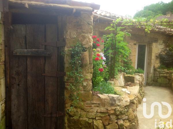 Maison à vendre 10 pièces 250 m² Saint-Pompon