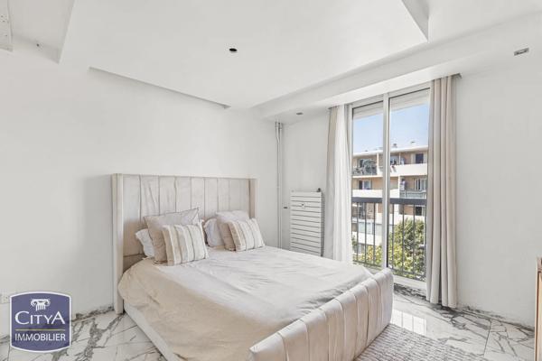 Appartement à vendre 4 pièces 76m² Cannes (06150)