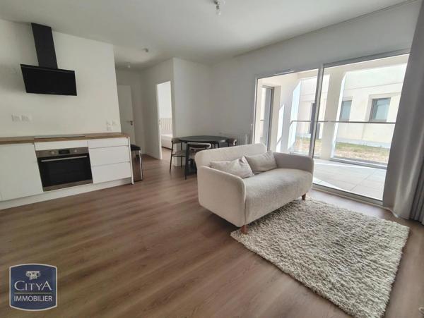 Appartement à louer 2 pièces 45.65m² Bordeaux (33800)