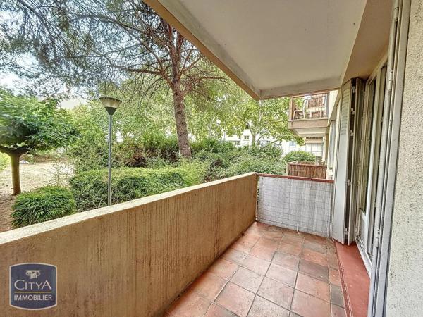 Appartement à louer 3 pièces 52.32m² Nîmes (30900)