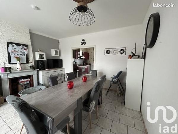 Maison à vendre 6 pièces 129 m² Saint-Priest-de-Gimel