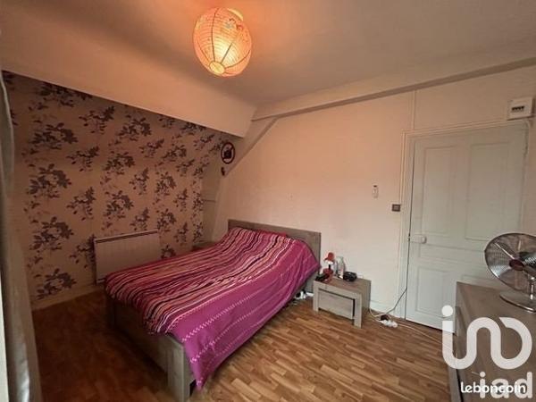 Maison à vendre 6 pièces 129 m² Saint-Priest-de-Gimel