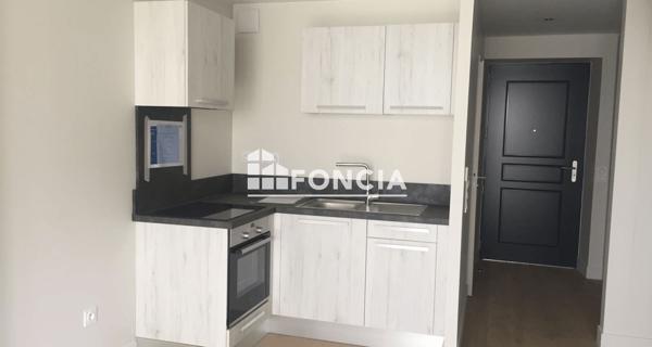 Location Appartement 2 pièces 43.39 m² - La Rochelle 17000