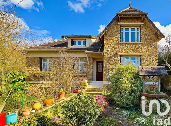 Maison 6 pièces de 144 m² à Meulan-en-Yvelines (78250)