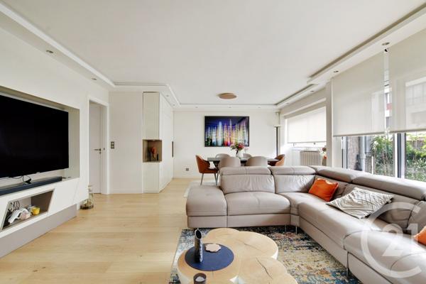 Appartement T4 à vendre  4 pièces - 93 m2 PARIS - 75015