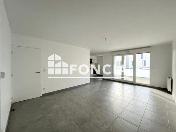 Location Appartement 4 pièces 85.22 m² - 1 A RUE HENRI DUNANT Bourg En Bresse 01000