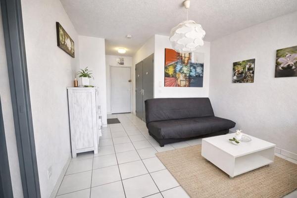 T2 avec terrasse à deux pas de la mer