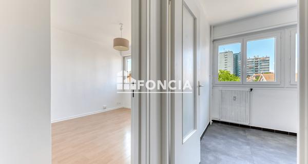 À vendre Studio 25 m² - Lyon 69008