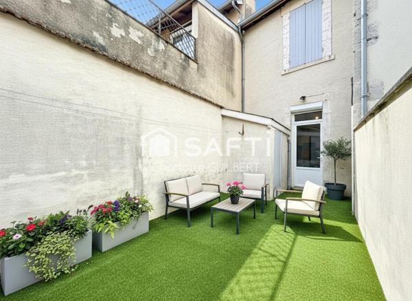 Maison de ville deux Chambres avec extérieur