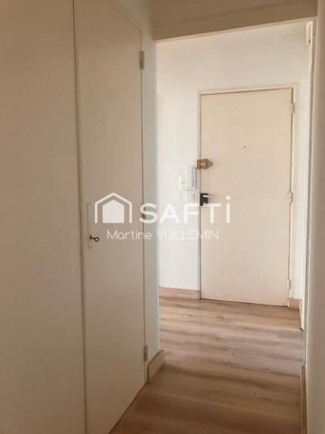 Emlacement - vue dominante - lumineux - fonctionnel