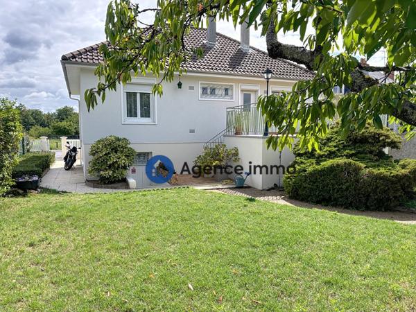 À vendre - Maison individuelle, 4 pièces située à Saint-Pierre-des-Corps (37700)