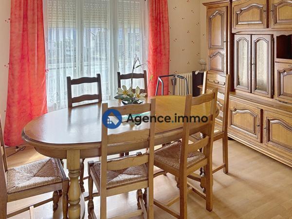 À vendre - Maison individuelle, 4 pièces située à Saint-Pierre-des-Corps (37700)