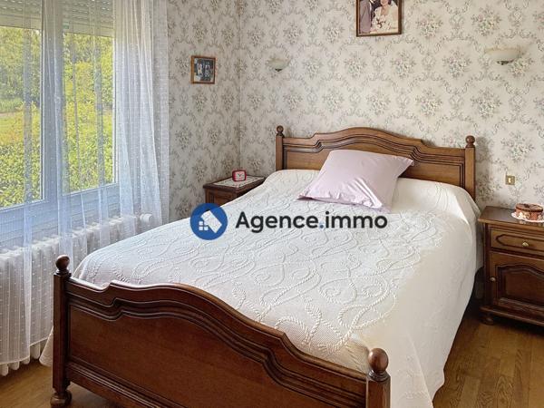 À vendre - Maison individuelle, 4 pièces située à Saint-Pierre-des-Corps (37700)