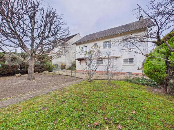 MAISON RARE AVEC GRAND POTENTIEL