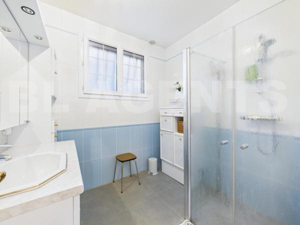 MAISON RARE AVEC GRAND POTENTIEL