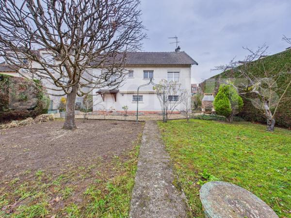 MAISON RARE AVEC GRAND POTENTIEL