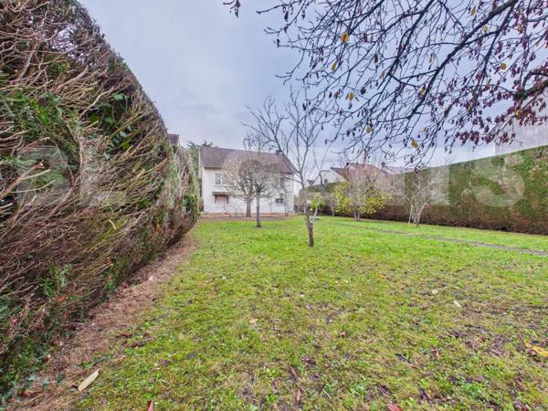 MAISON RARE AVEC GRAND POTENTIEL