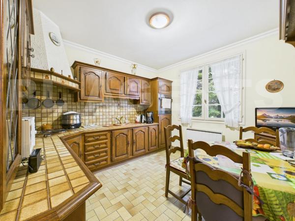 MAISON RARE AVEC GRAND POTENTIEL