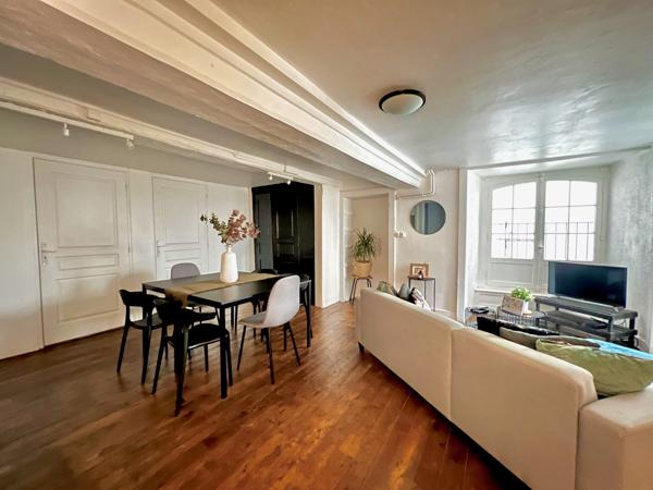 Appartement ancien sur cour